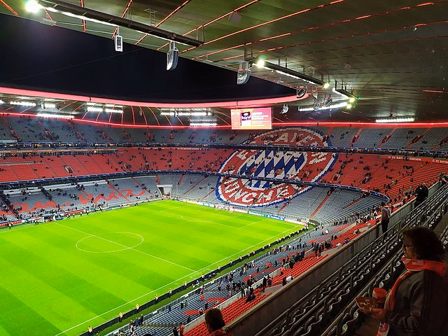 ¿Cuánto cuesta un boleto en el Allianz Arena?