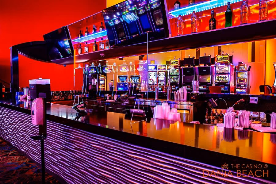Is Dania casino smoke free?