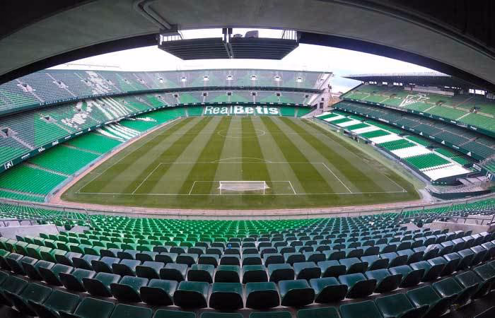 ¿Quién juega en el estadio Benito Villamarín?