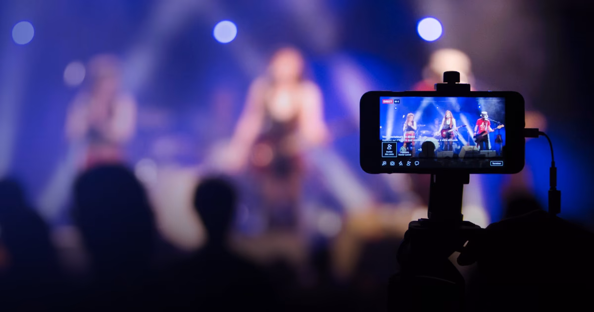 Is it live stream or livestream?