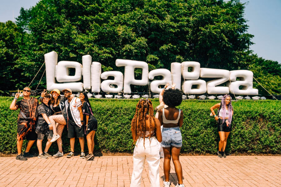 Why is Lollapalooza so popular?