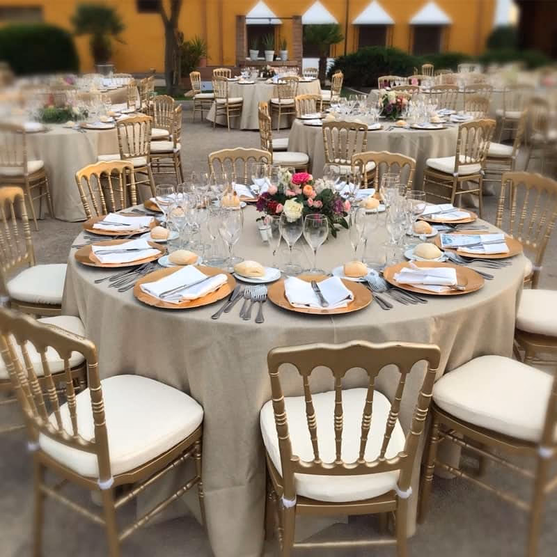 ¿Cómo se llaman las mesas para eventos?