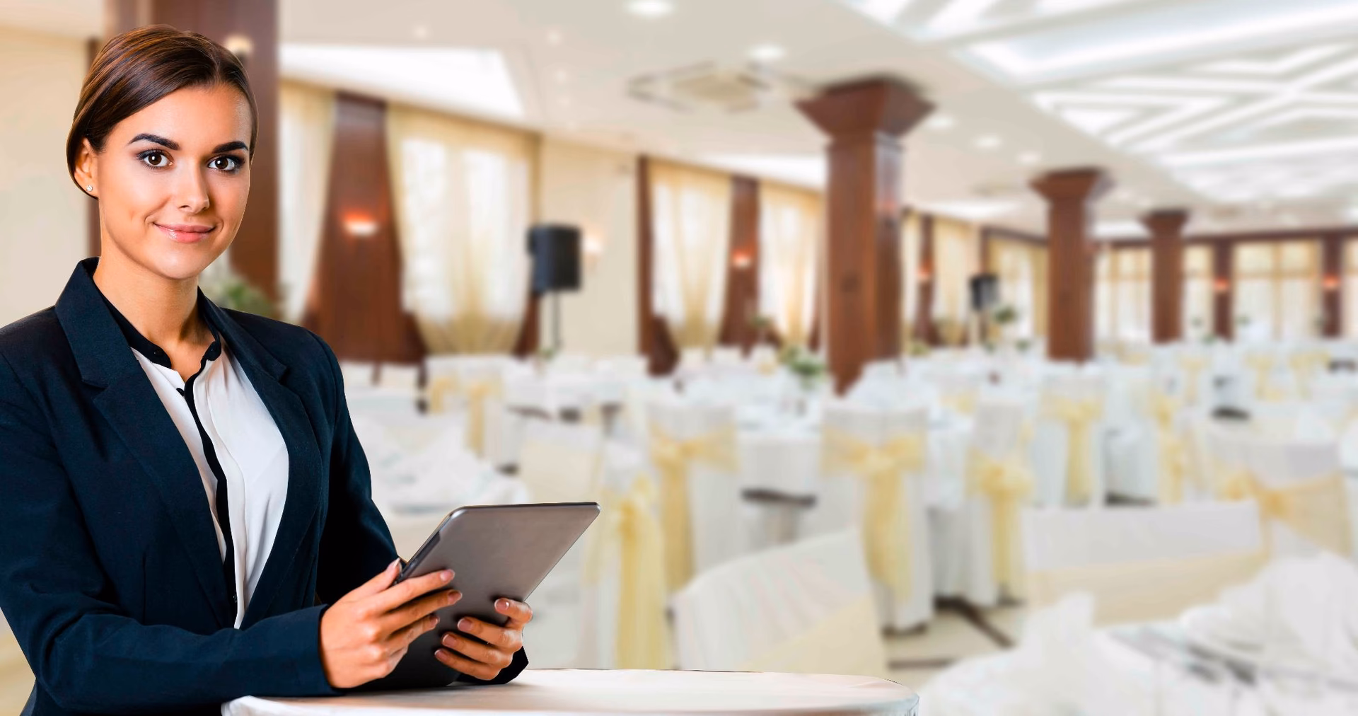 ¿Cuánto cobra un organizador de eventos?