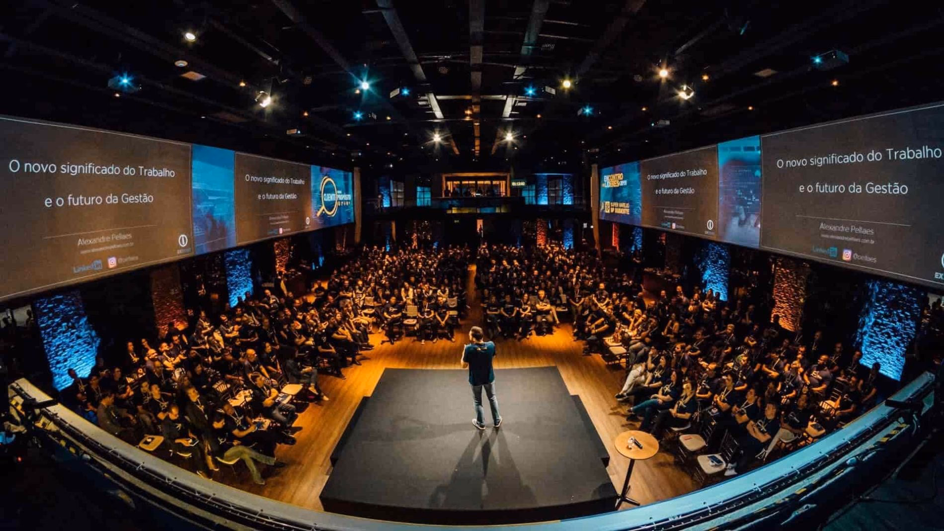 ¿Qué tecnología se utiliza en la organización de eventos?