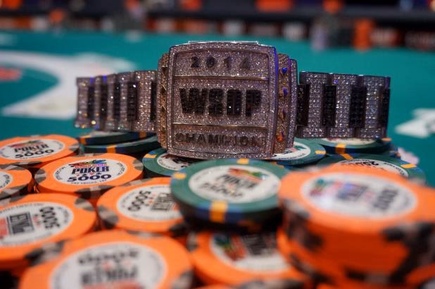 How many chips do you get in WSOP?